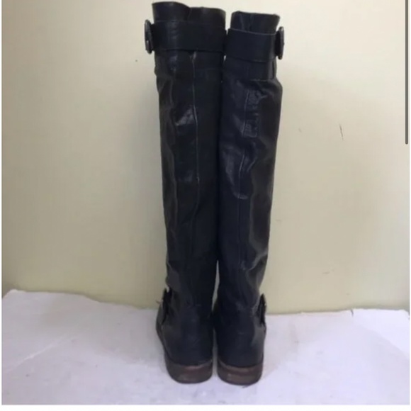 Zigi Girl Meredith Leather Tall Knee High Boots Textured Rubber Soles Buckles 7 - Picture 5 of 10